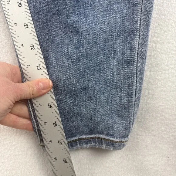 Judy Blue Relaxed Fit Distressed Blue Jeans JR Size 15/32 - Picture 8 of 8